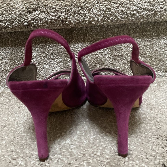 Kate spade suede slingback heels. - Picture 4 of 5